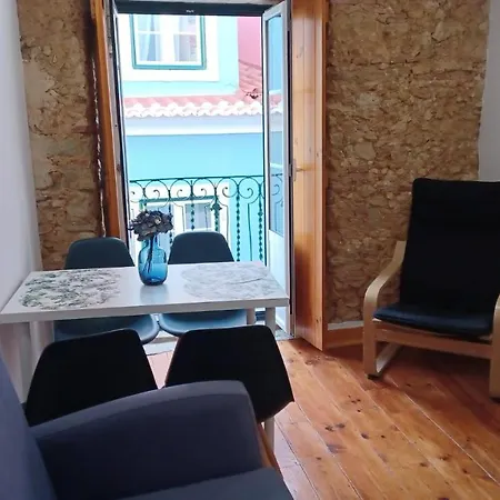 Lisbon Rossio Typical Apartments-3